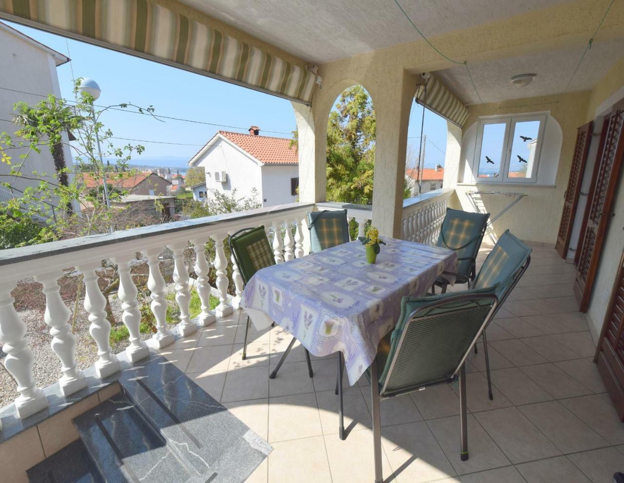 Apartments Martin Malinska Buitenkant foto